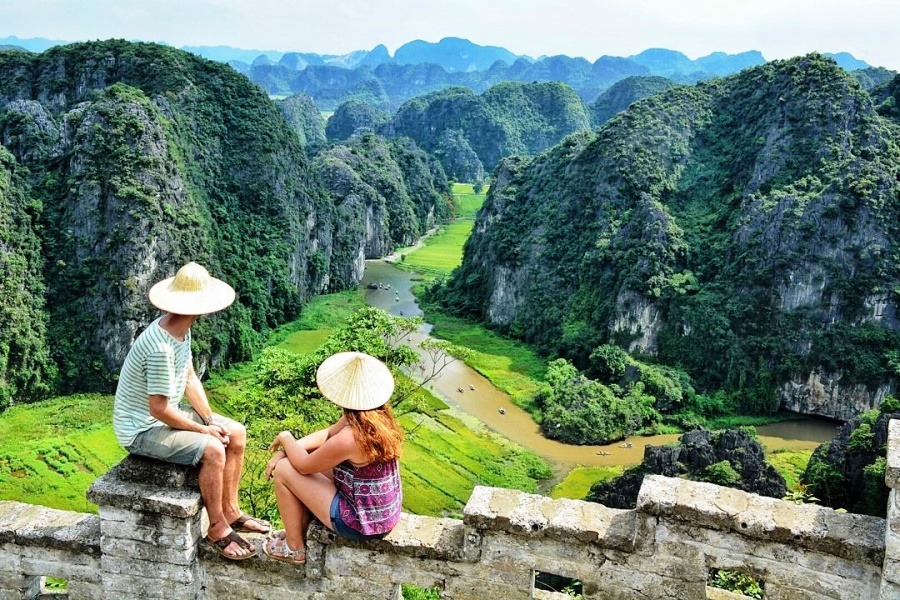 Pedal Through Paradise: Unveforgettable Vietnam Cycling Tours Through Rice Paddies